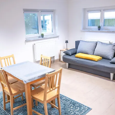 In Loschwitz Mit Parkplatz *