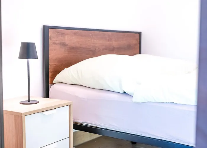 In Loschwitz Mit Parkplatz *