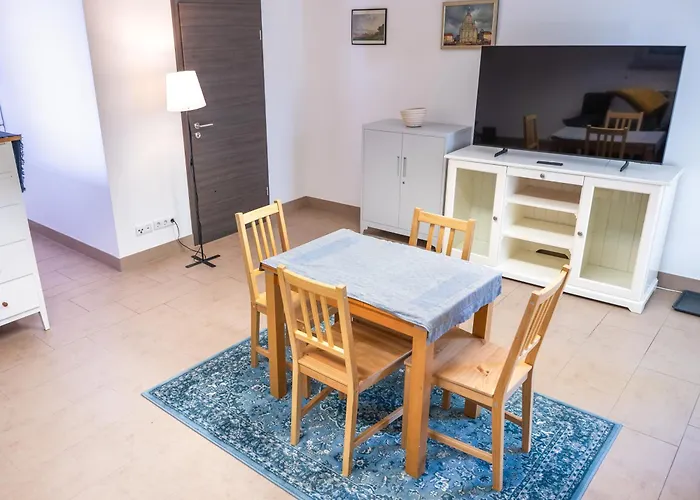 In Loschwitz Mit Parkplatz